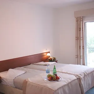Hotel Encumeada