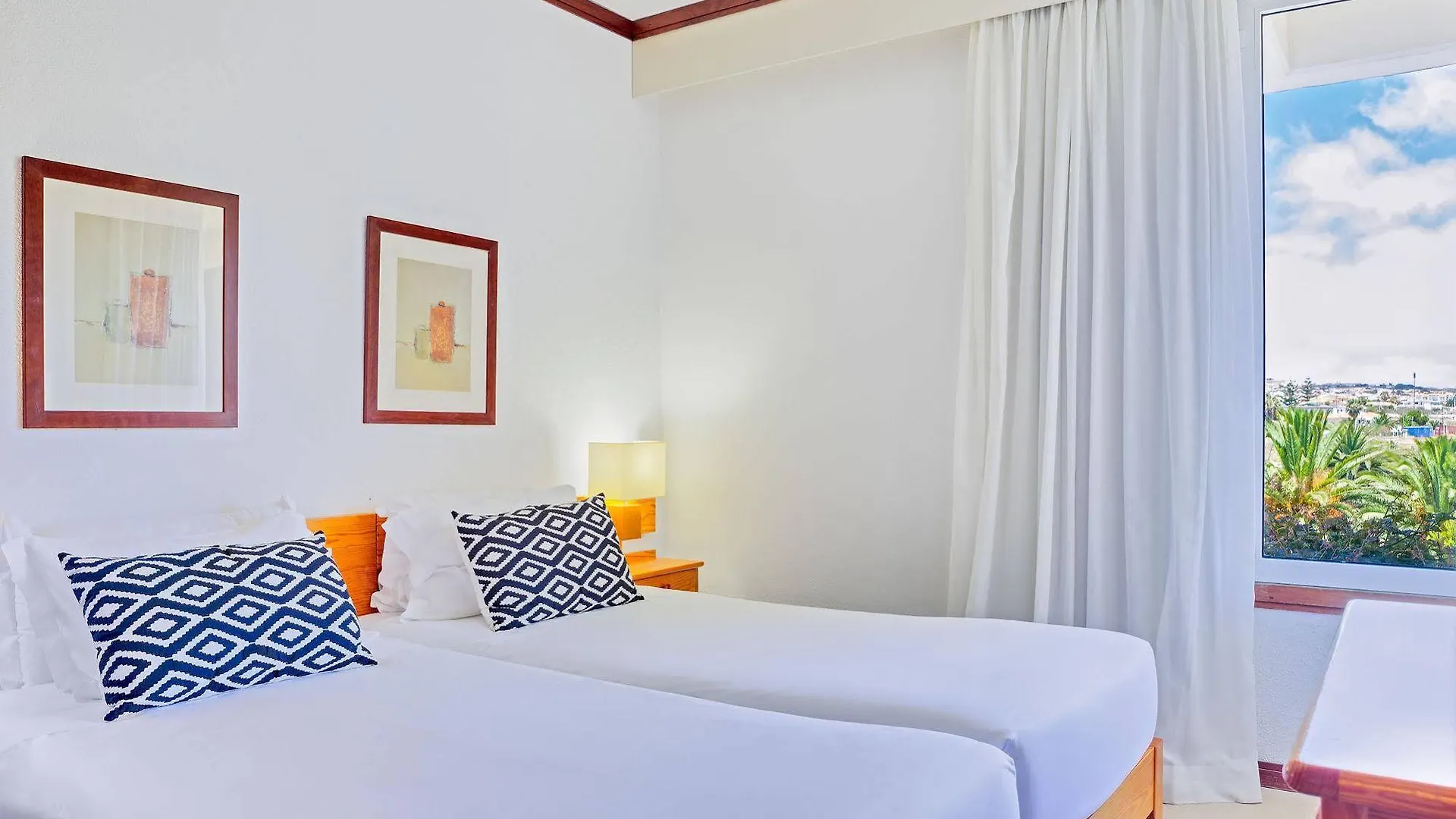 Vila Baleira Suites Porto Santo Portugália