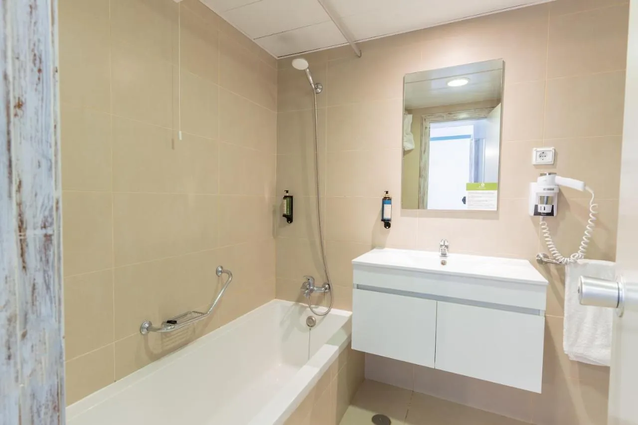 Vila Baleira Suites Porto Santo Hotel